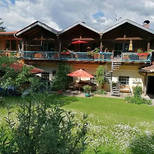 Apartment Crusilla, Langdorf (Regen)